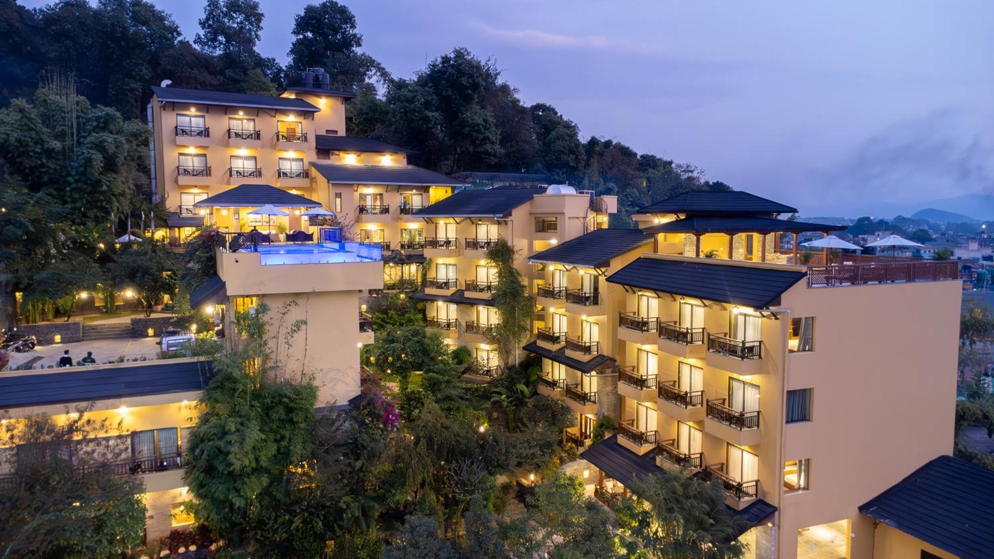 Resort Bar Peepal Pokhara