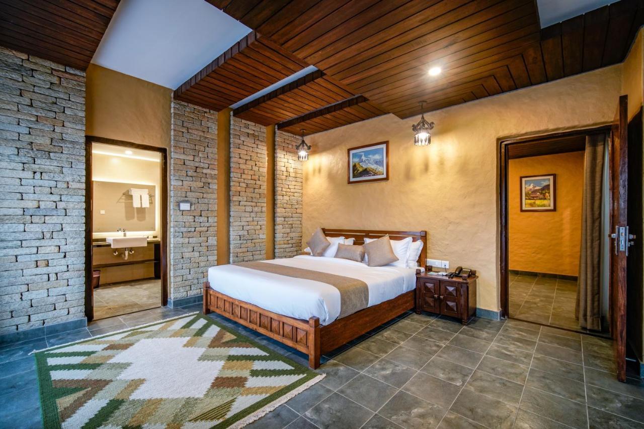 Resort Bar Peepal Pokhara