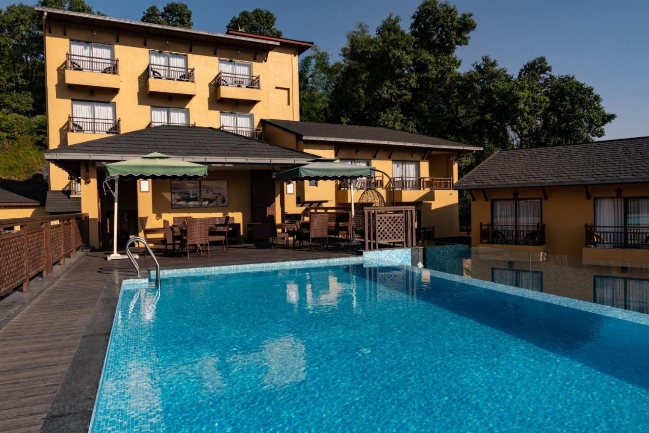 Bar Peepal Resort 5*