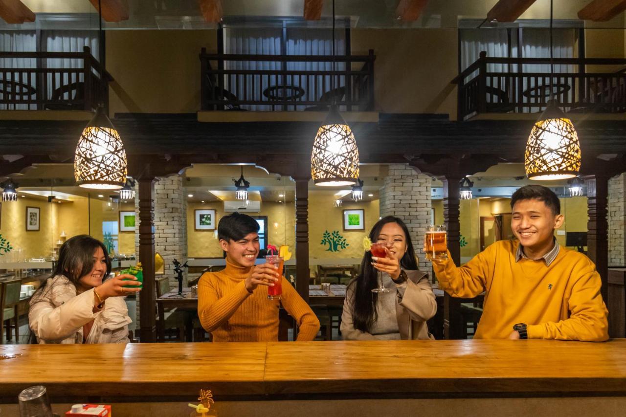 Resort Bar Peepal Pokhara