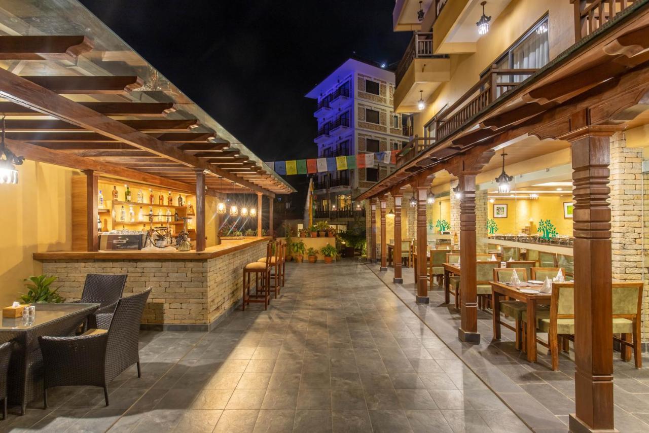Bar Peepal 5*