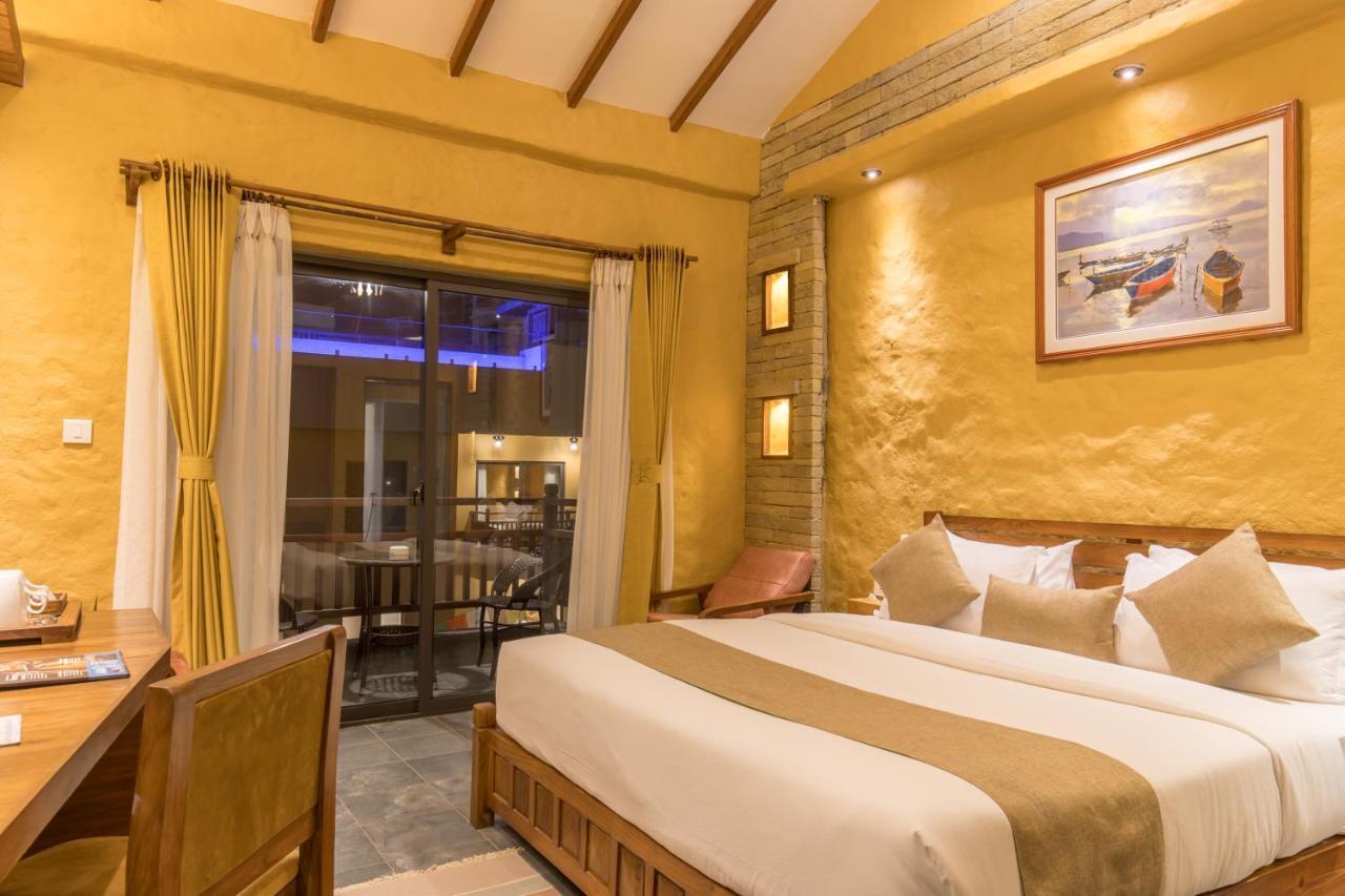 Resort Bar Peepal Pokhara