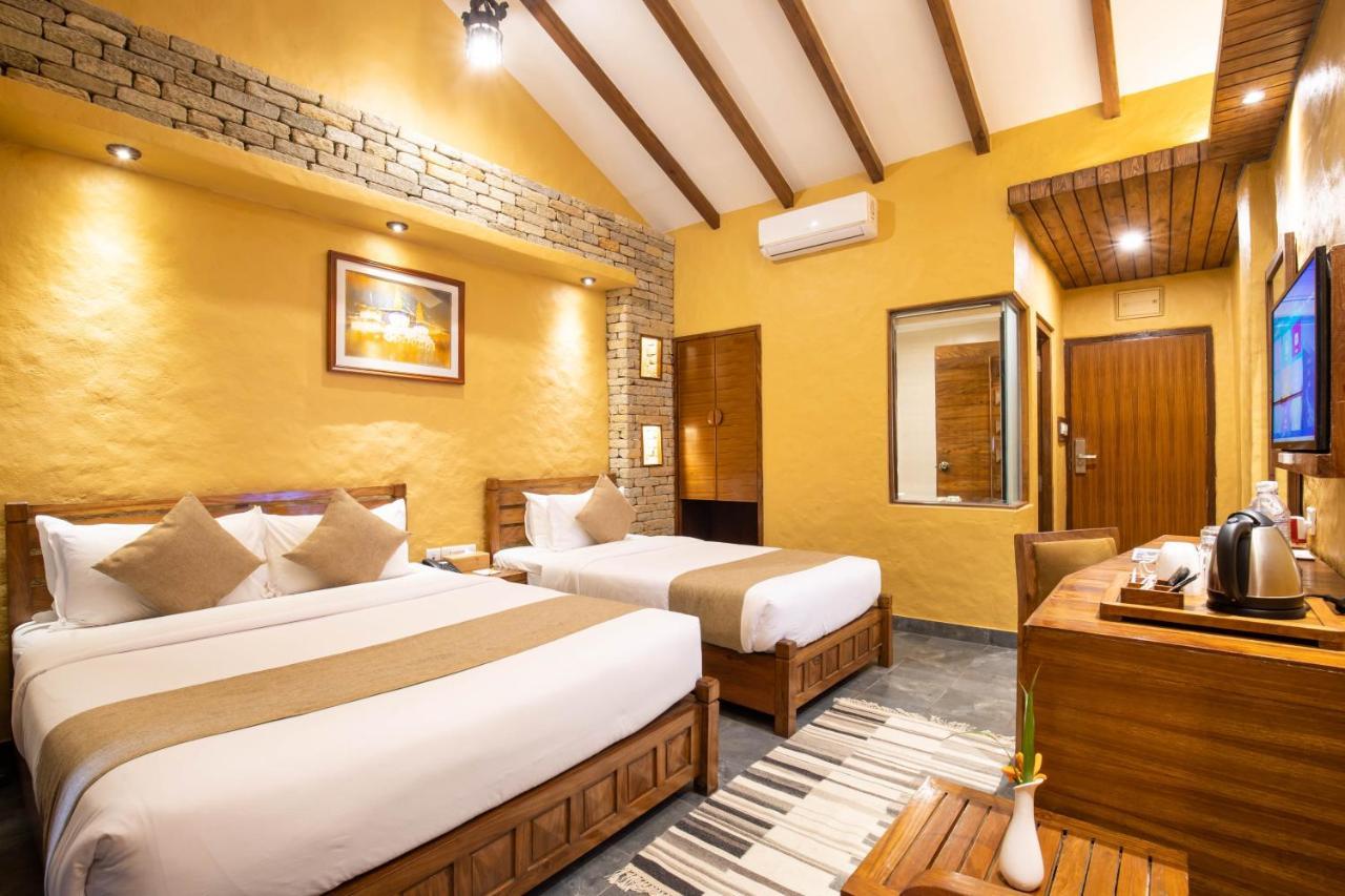 Bar Peepal Resort Pokhara