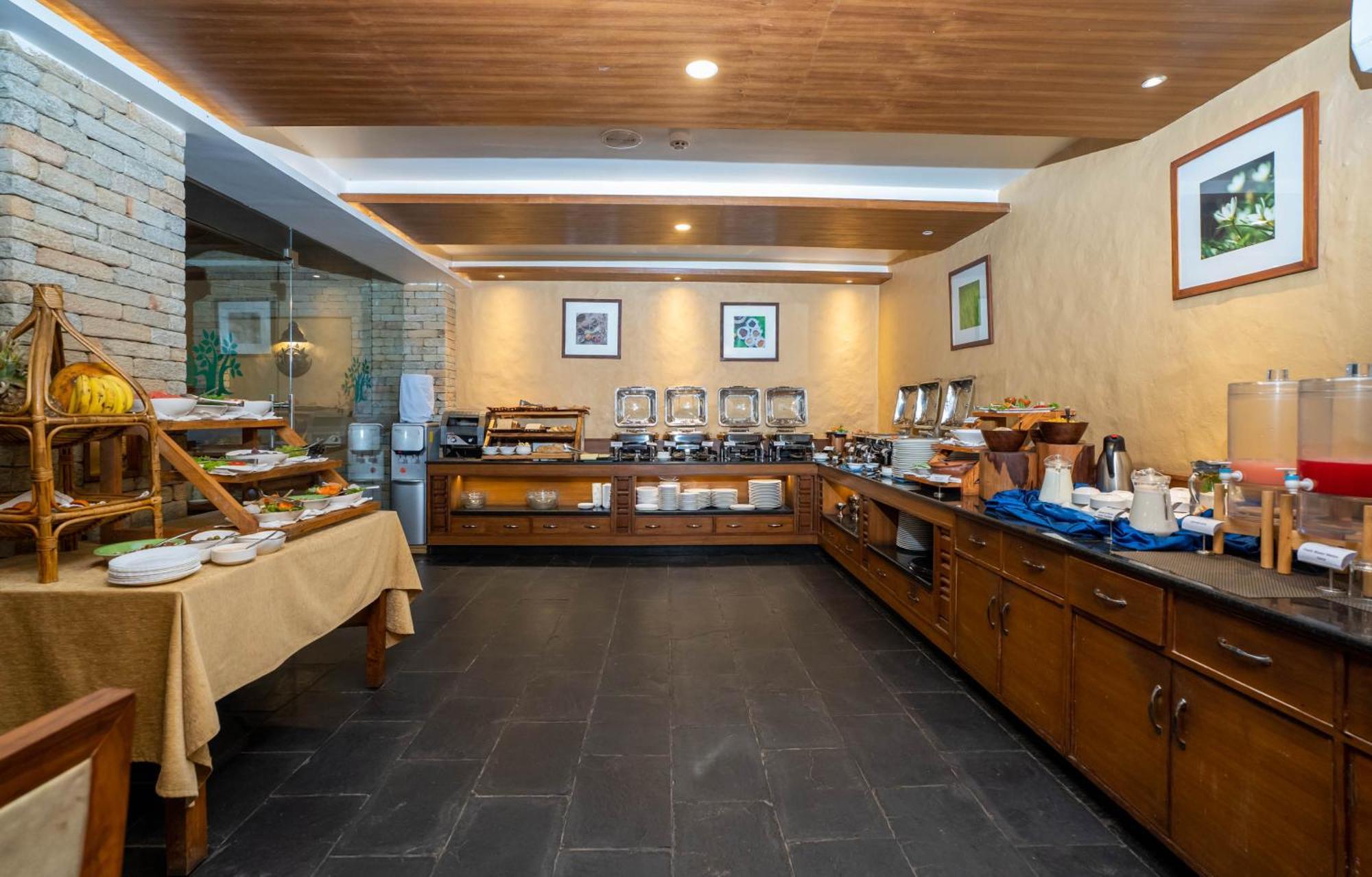 Resort Bar Peepal 5*